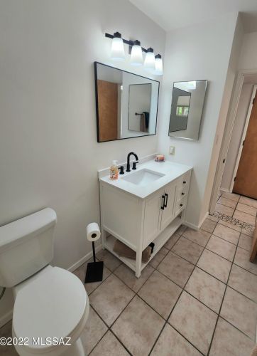 4814 Helen St, Tucson AZ 85719-4423 exterior