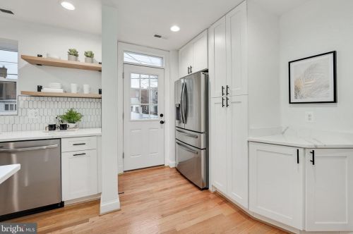 504 Glendale Ave, Alexandria VA 22301-1602 exterior