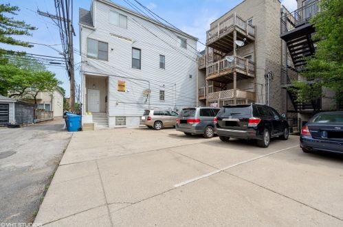 2508 Southport Ave, Chicago IL  60614-2125 exterior
