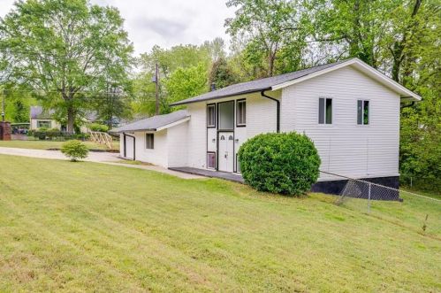 1821 Fayetteville Ct, Atlanta GA  30316-2910 exterior