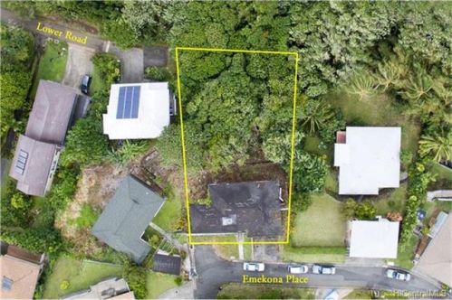 3352 Emekona Pl, Honolulu HI  96822-1424 exterior