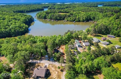 6970 Diana Cir, Gainesville GA 30506-4708 exterior