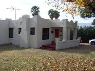 2029 Sheridan St, Phoenix AZ  85006-1587 exterior