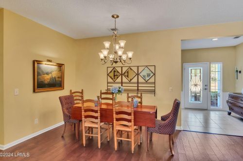 5 Fairforest Ln, Bluffton SC 29909-6181 exterior