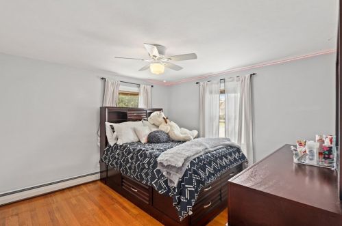 58 Farrar Ave, Worcester MA 01604-3219 exterior