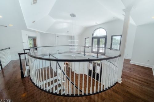 11 Beacon Hl Dr, Chester NJ exterior