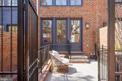 1667 Avon Pl, Washington DC 20007-2959 exterior