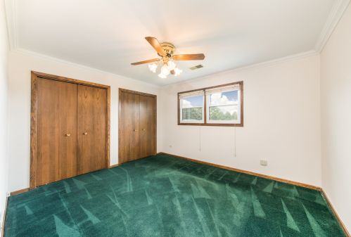 4558 Maria Ct, Chicago IL 60656-4255 exterior