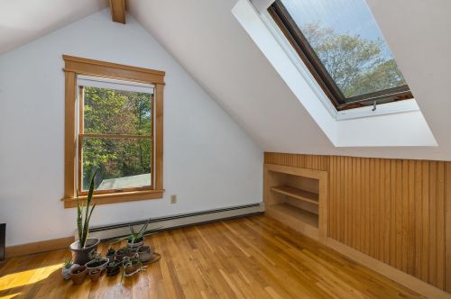 9 Arch St, Dover NH 03820-3627 exterior