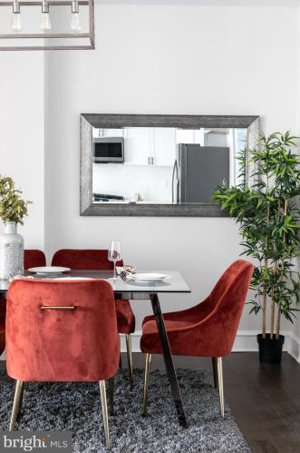 1619 6th St, Philadelphia PA  19122-2910 exterior