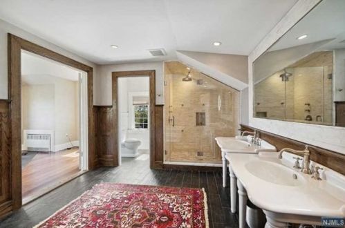 264 Upper Mtn Ave, Montclair NJ 07043-1417 exterior