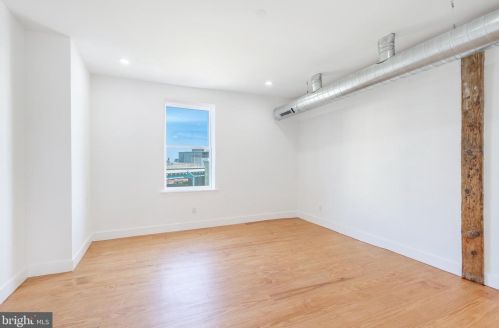 2218 Emerald St, Philadelphia PA 19134-2505 exterior