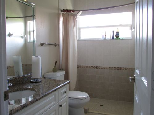 1258 San Esteban Ave, Fort Pierce FL 34953-4827 exterior