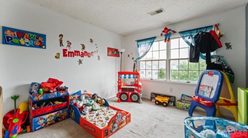 835 Edpas Rd, New Brunswick NJ 08901-3816 exterior