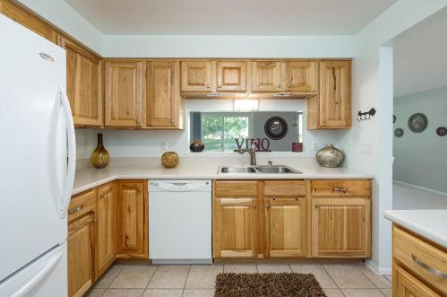 7615 Blackmar Cir, Kalamazoo MI 49024-4089 exterior