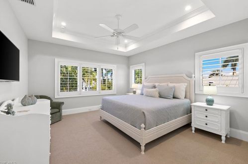 730 6 Ave, Naples FL 34120-4946 exterior