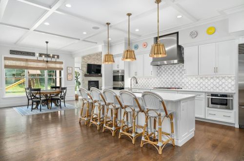 11428 Clayton Rd, Saint Louis MO 63131-2502 exterior