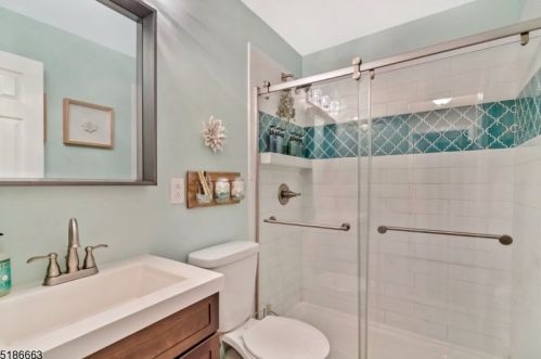 1506 Faulkner Ct, Mahwah NJ  07430-3485 exterior