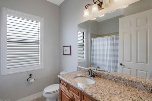 10153 Biscayne Bay Ln, Naples FL 34120-3732 exterior