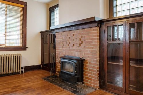 322 Anthony St, Pittsburgh PA  15210-2243 exterior