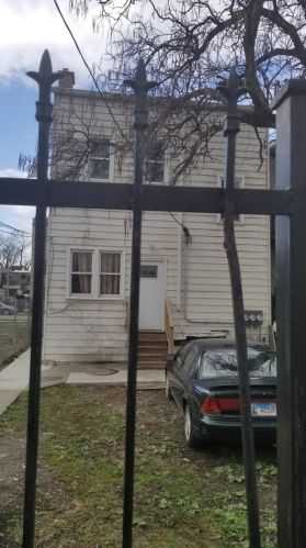 1931 Trumbull Ave, Chicago, IL 60623-3227