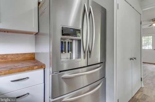 315 Biddle Rd, Accokeek MD 20607-2204 exterior