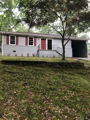 3970 Doral Dr, Atlanta, GA 30360-3170