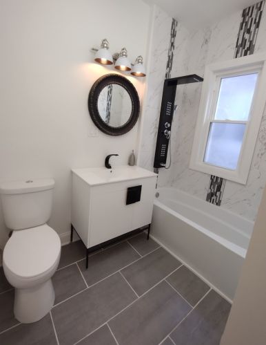 10448 Indiana Ave, Chicago IL  60628-2851 exterior