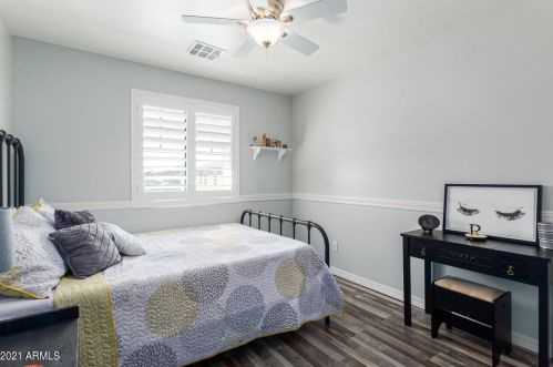 900 Harrison St, Chandler AZ 85225-6752 exterior