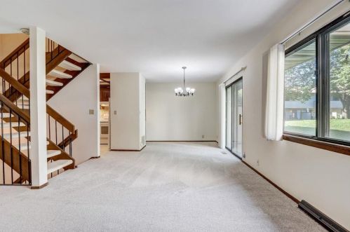 9039 70, Milwaukee WI 53218-2212 exterior