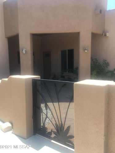 6510 Camino Arturo, Tucson AZ  85718-2014 exterior