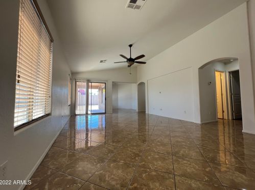 2904 72 Ln, Phoenix AZ 85033-2511 exterior