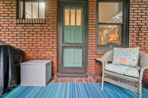 147 Race St, Pittsburgh PA 15208-1424 exterior