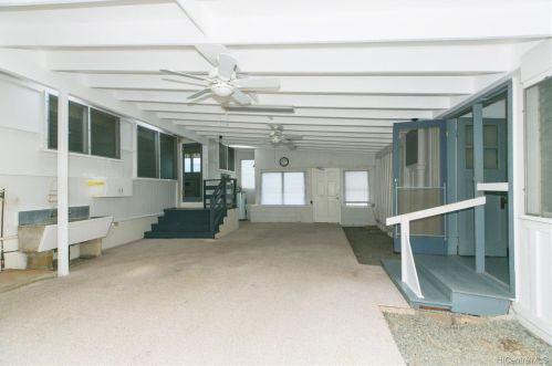 316 Elelupe Rd, Honolulu HI 96821-2211 exterior