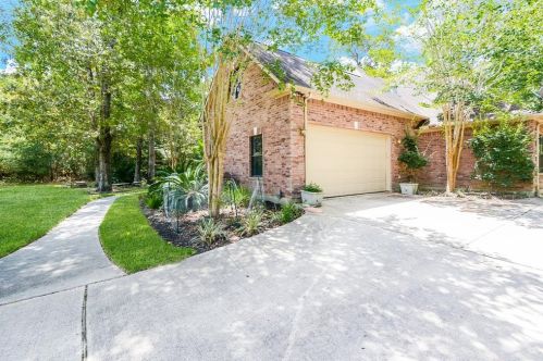 8827 Catamaran Way, Montgomery TX 77316-6881 exterior