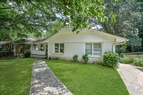 1212 Eastridge Rd, Atlanta, GA 30311-3428