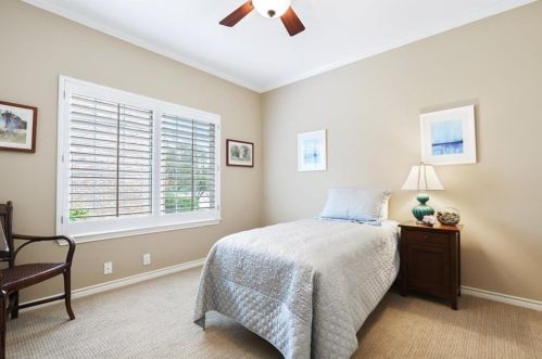 3006 Barton Pt Dr, Austin TX 78733-6322 exterior