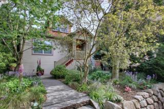 1120 76th St, Seattle WA  98103-4804 exterior