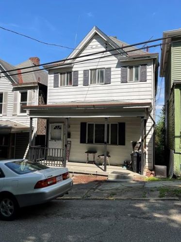 326 Hammond St, Pittsburgh, PA 15204-1912