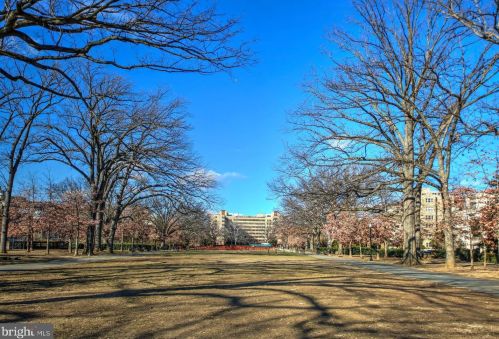 2750 14th St, Washington DC  20009-6937 exterior