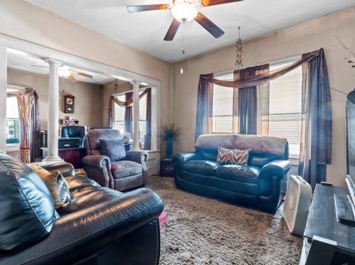 88 Prospect St, Woonsocket RI 02895-1910 exterior