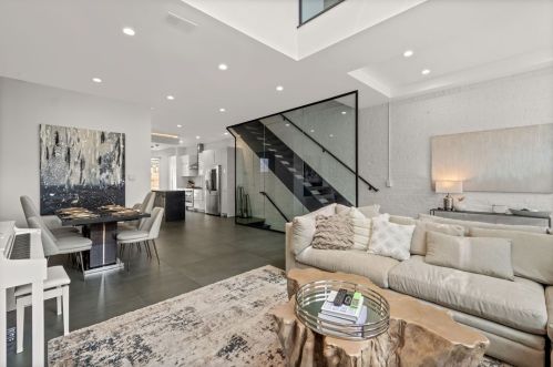 4724 Hatfield St, Pittsburgh PA  15201-2921 exterior