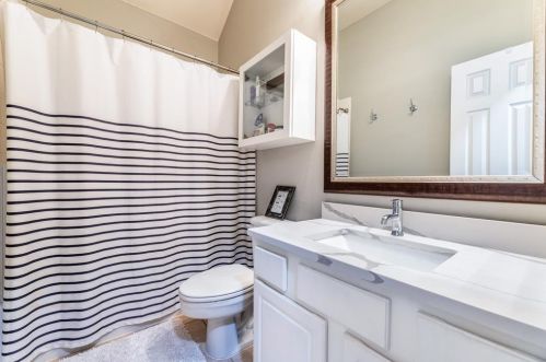 15618 Brookwood Dr, Frisco TX 75035-6835 exterior