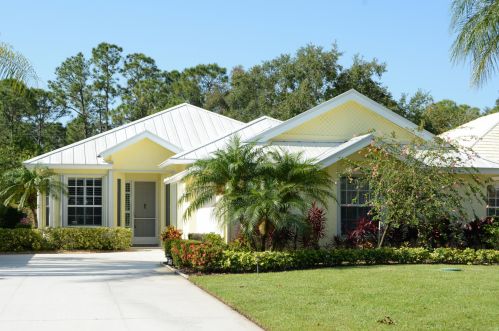 9421 Poinciana Ct, Fort Pierce, FL 34951-2946