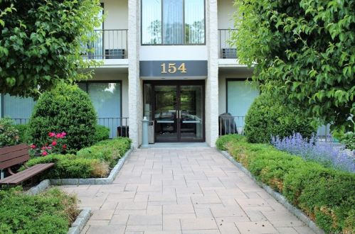 154 Overlook Ave, Peekskill, NY 10566-3009