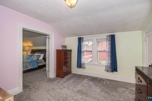 719 43 Ave, Duluth MN 55804-1920 exterior