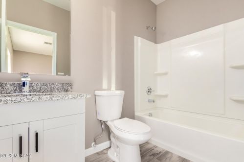 6170 Del Moral Blvd, Tucson AZ 85706-5707 exterior