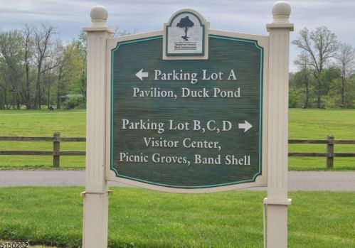 130 Old York Rd, Bridgewater NJ 08807-2686 exterior