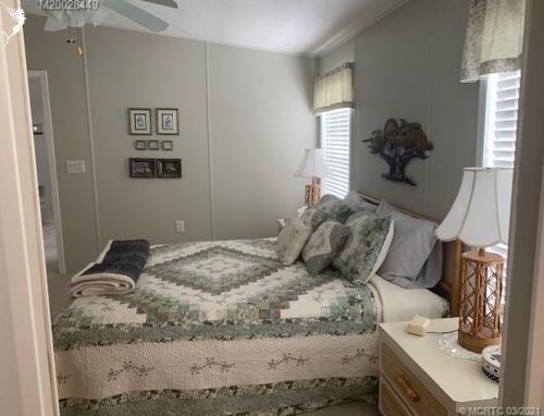 8702 Crown Dr, Boynton Beach FL 33436-7507 exterior