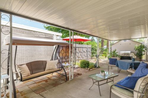 55 Cedar Cir, Folsom CA 95630-1755 exterior